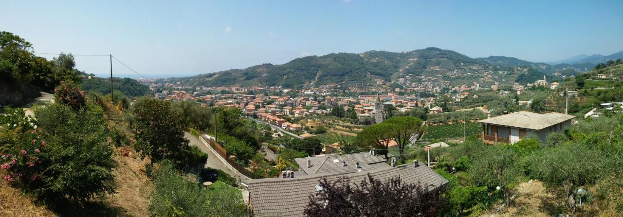Room In Villa - Room In The Hills With Garden And Sea View San Salvatore  Exterior photo